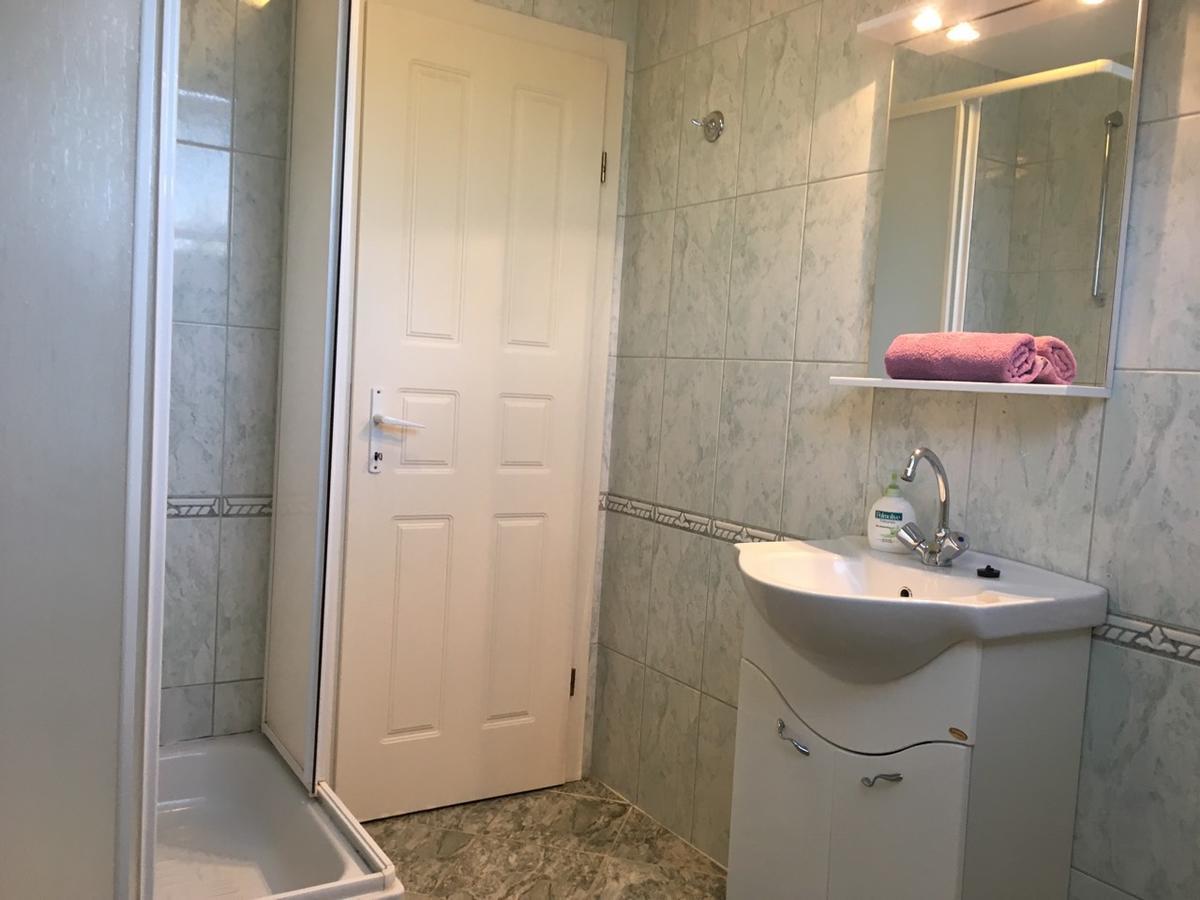 David Apartman Gyula Ngoại thất bức ảnh