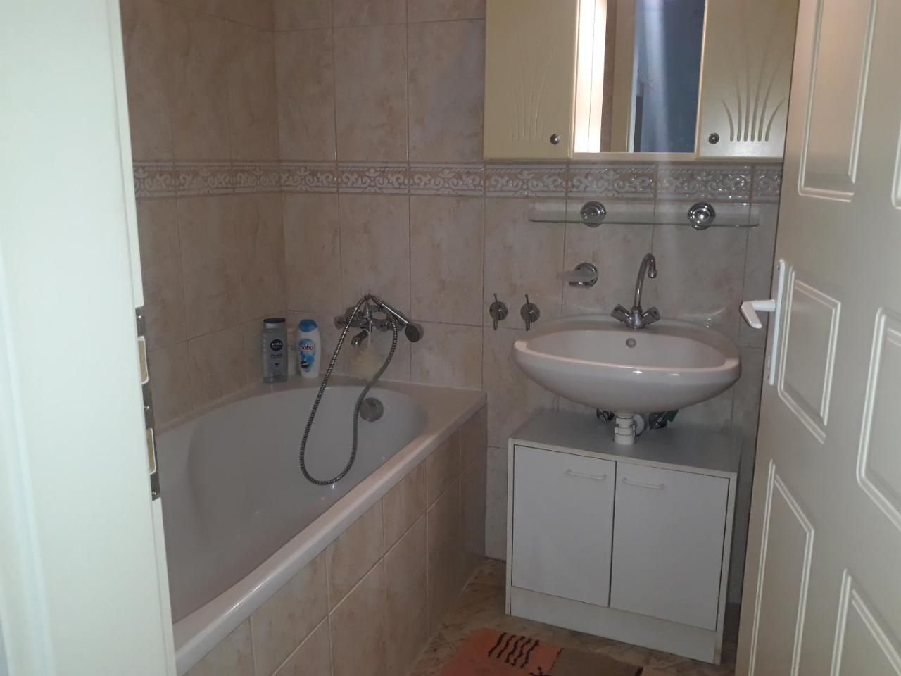 David Apartman Gyula Ngoại thất bức ảnh